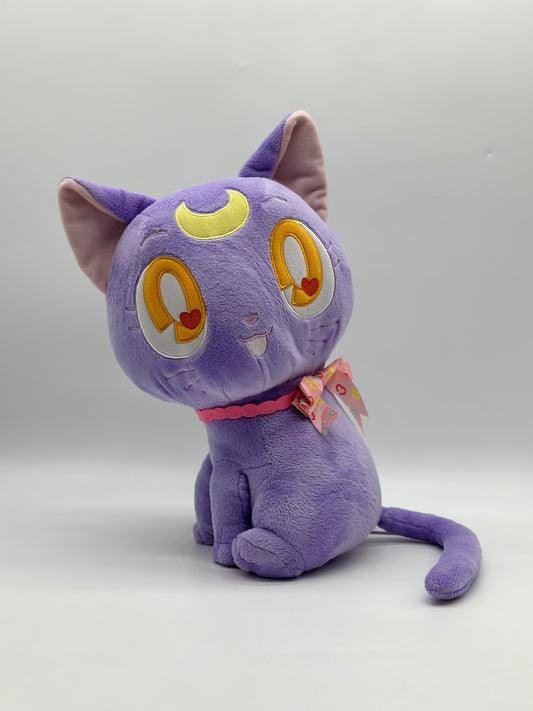 Luna Plush Jumbo